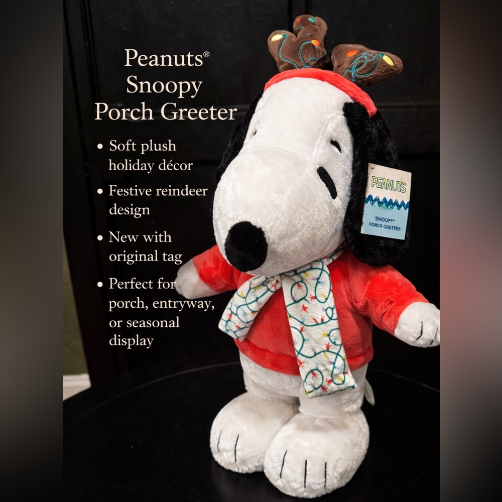 ❤️ Peanuts® Snoopy Porch Greeter Plush – New w/ Tag